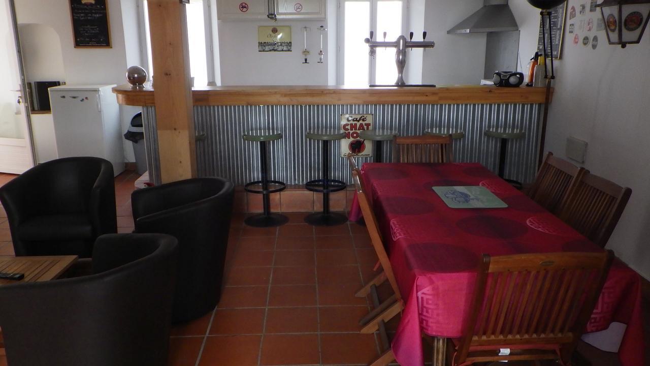 Les Gîtes Du Vieux Frêne Longavesnes Extérieur photo